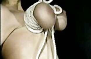 XXX Eine geile alte sex schöne Frau hat ihre Vagina mit ordentlichen Fingern fein abgestimmt