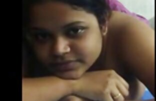 XXX Junge Ziege streichelte Ihre Muschi in Ihrem Zimmer geile reife frauen tube